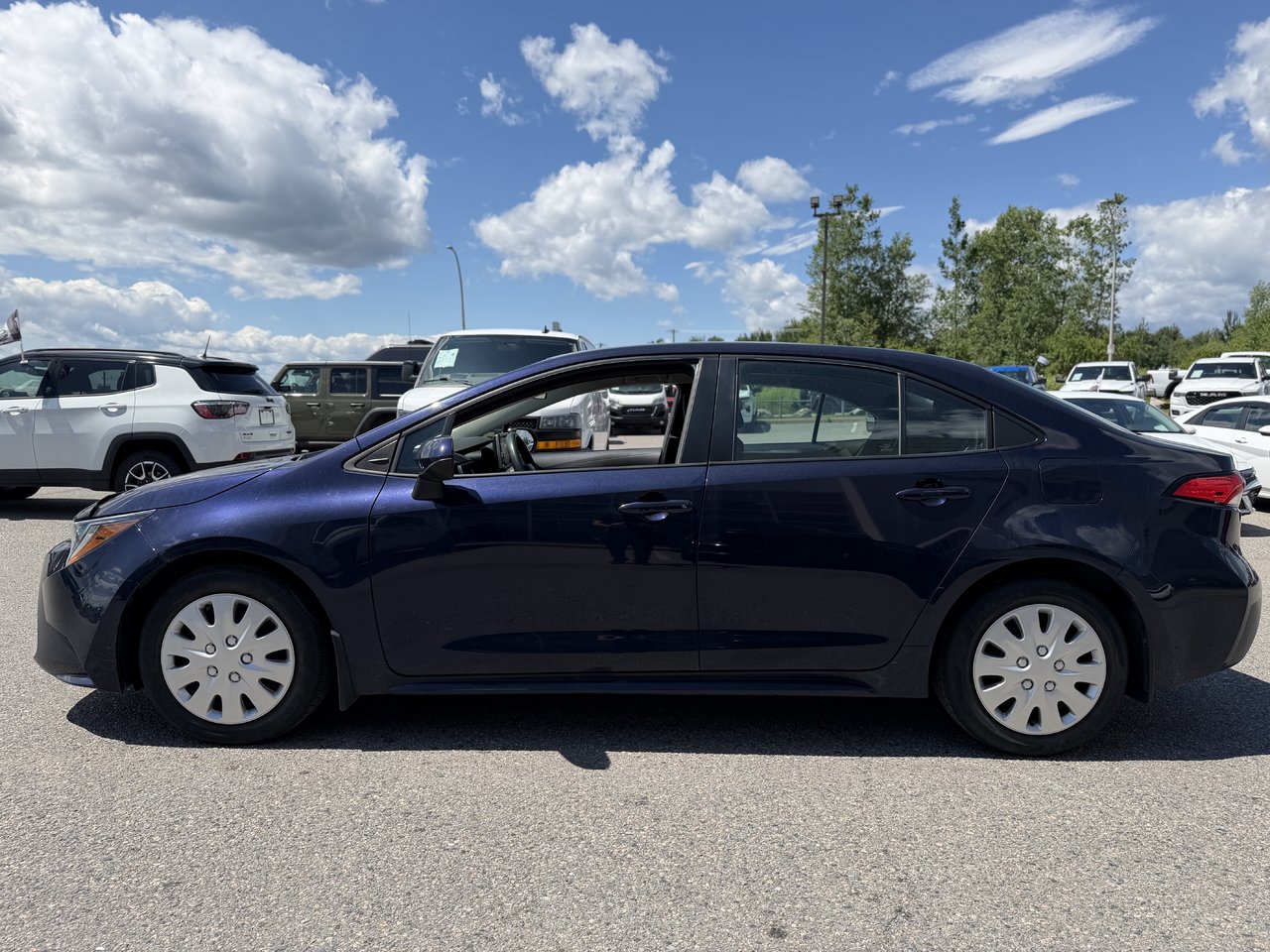 Toyota Corolla LE 2020-5