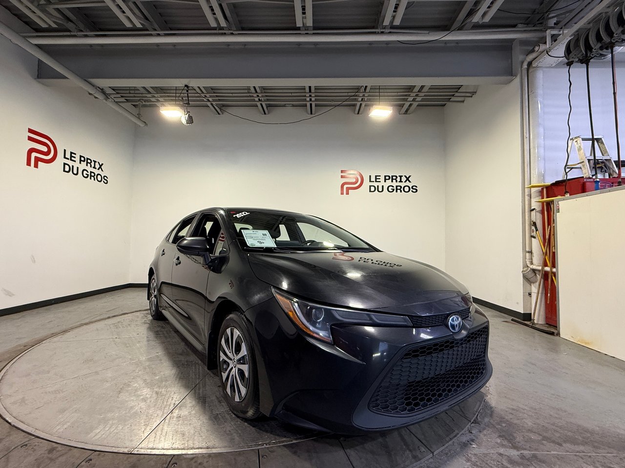 2022 Toyota Corolla Hybrid-0