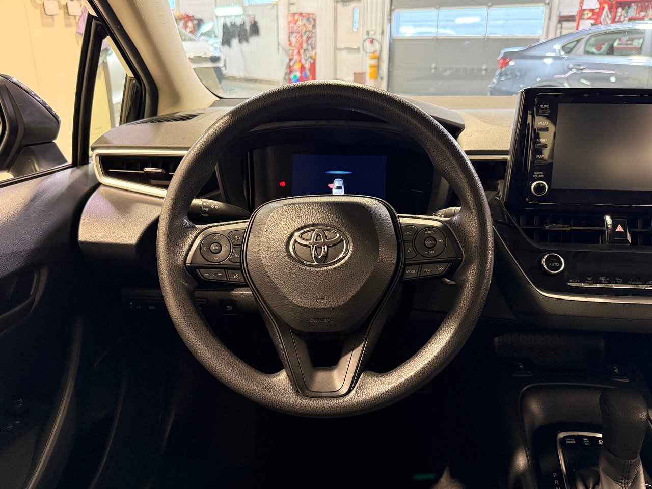 2022 Toyota Corolla Hybrid-13