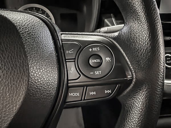2022 Toyota Corolla LE-15