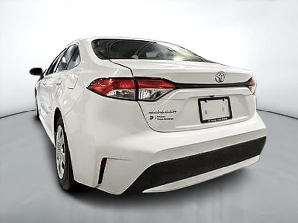 2022 Toyota Corolla LE-4