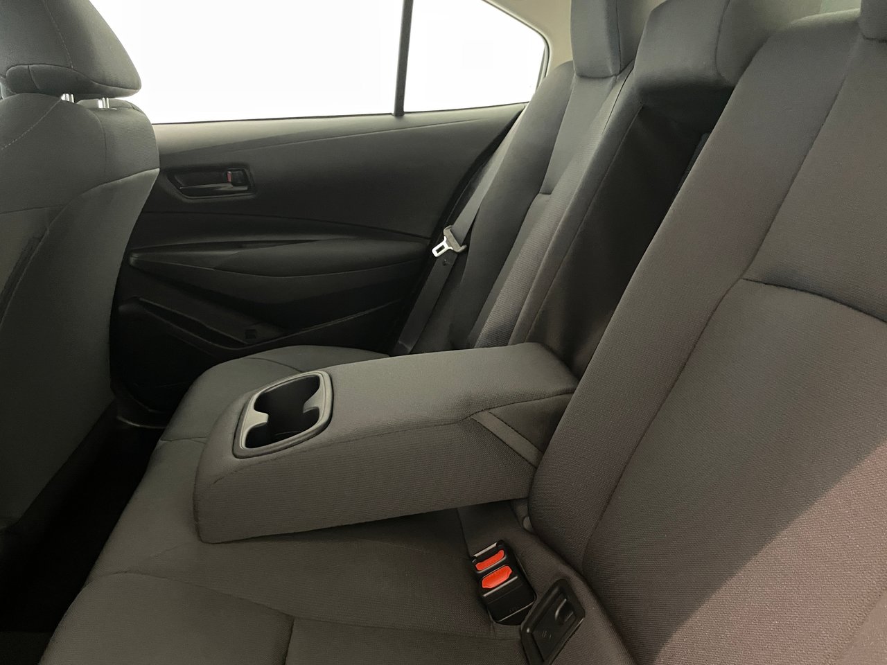 2022 Toyota Corolla LE-20