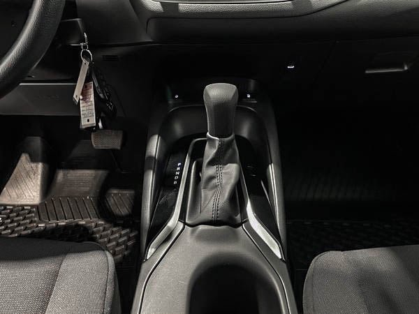 2024 Toyota Corolla LE-18