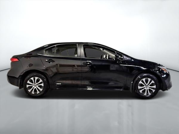 Toyota Corolla Hybrid LE 2025-1