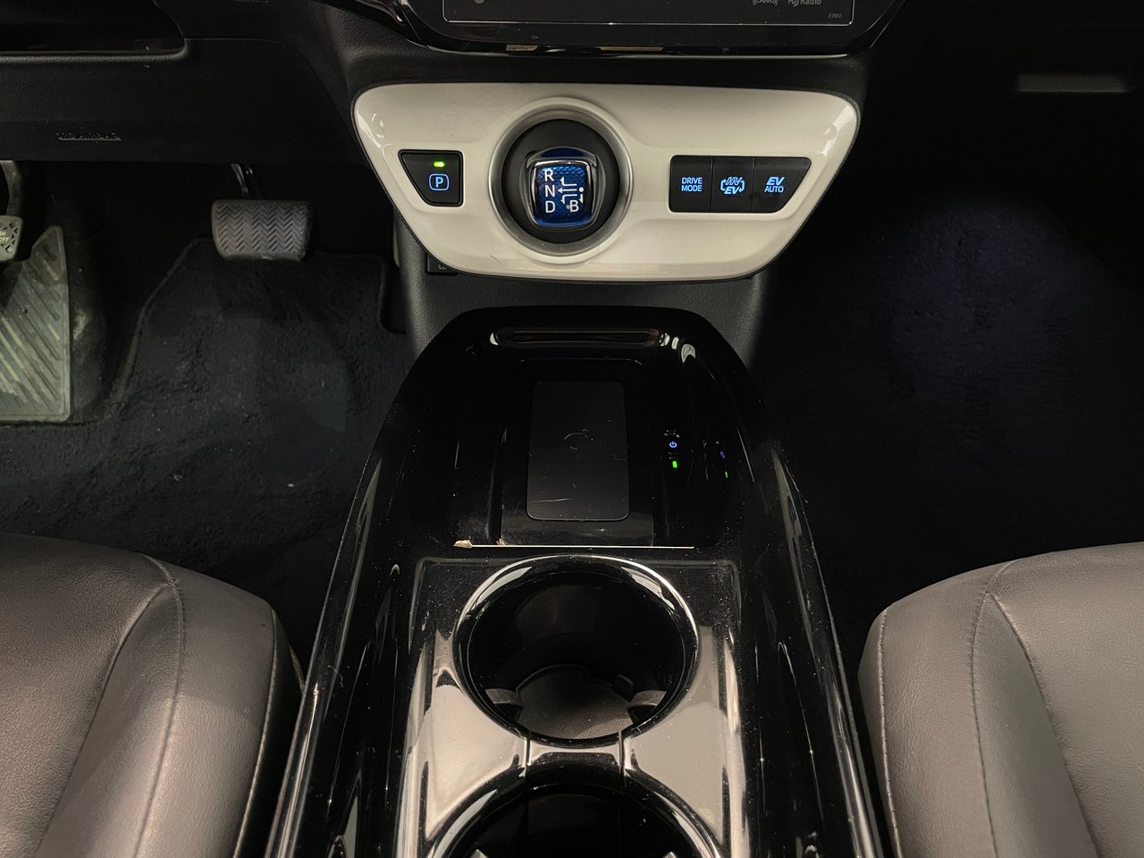 Toyota Prius Prime Upgrade 2018-19