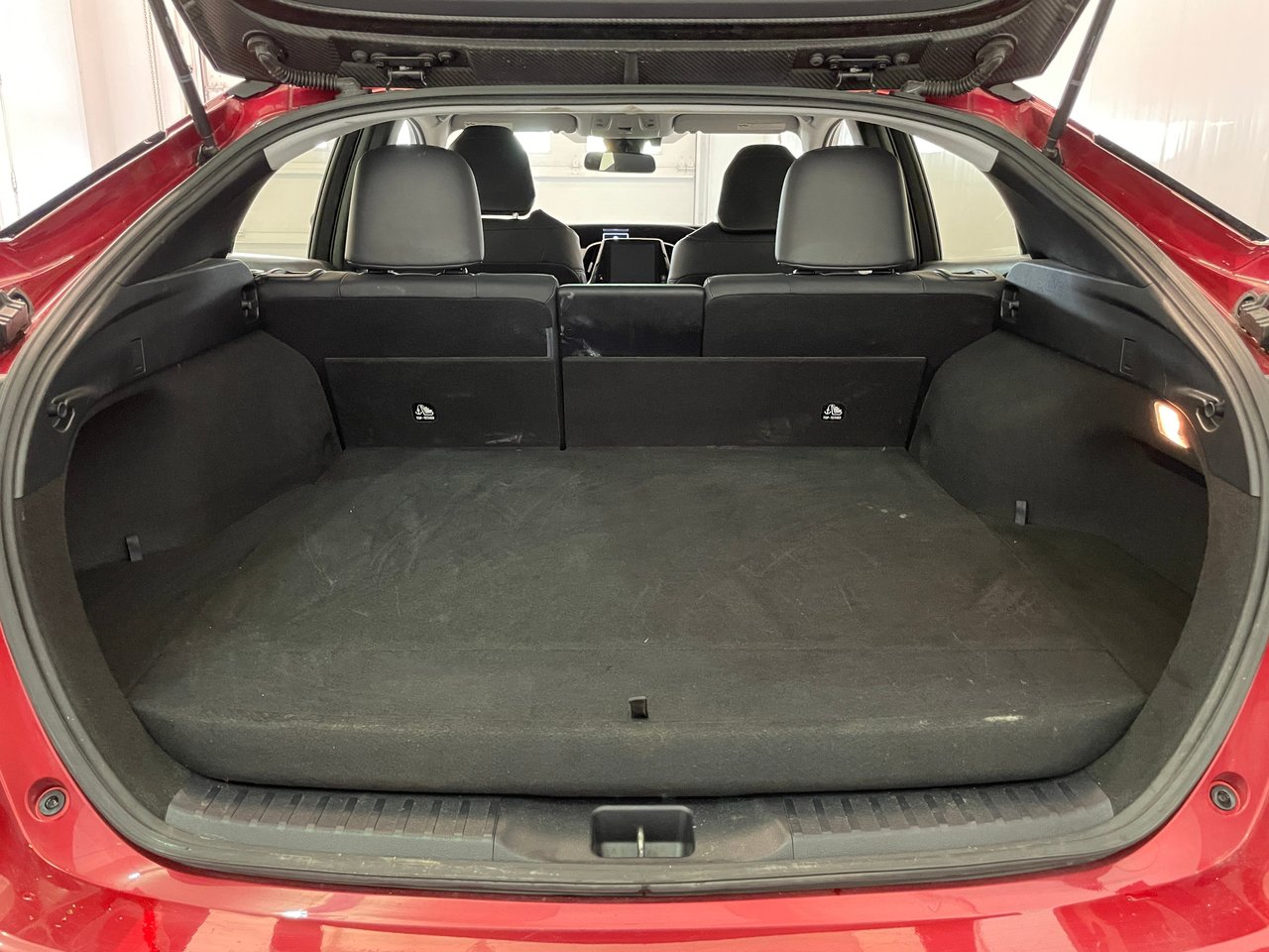 Toyota Prius Prime Upgrade 2018-21