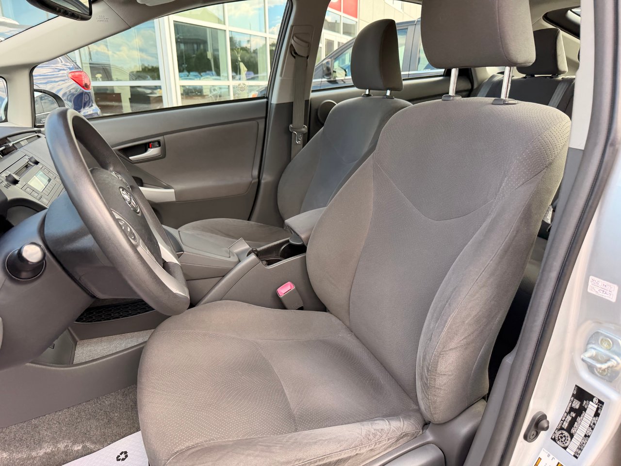 2011 Toyota Prius BASE-12
