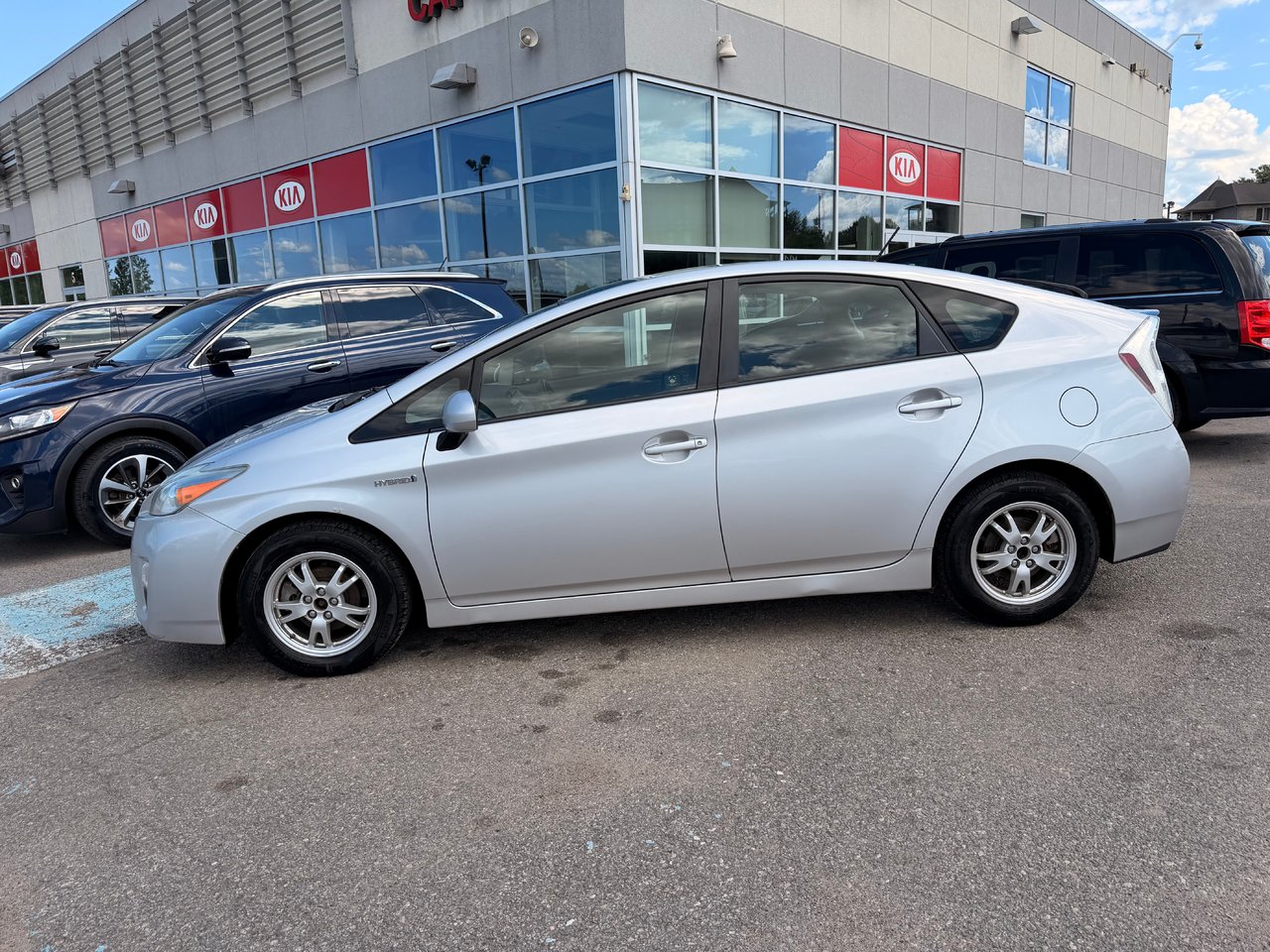 2011 Toyota Prius BASE-3
