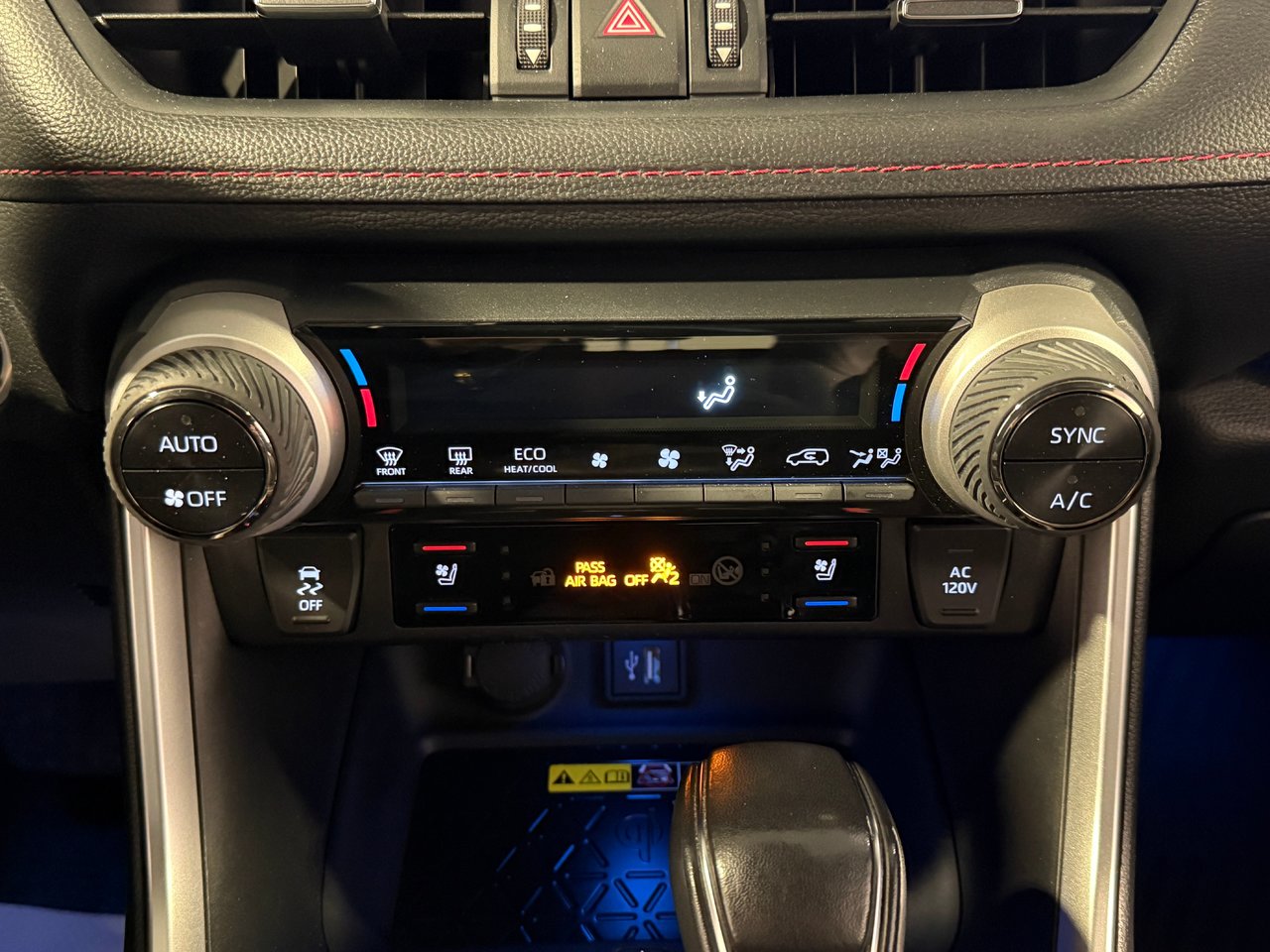 Toyota RAV4 Prime XSE 2023-24