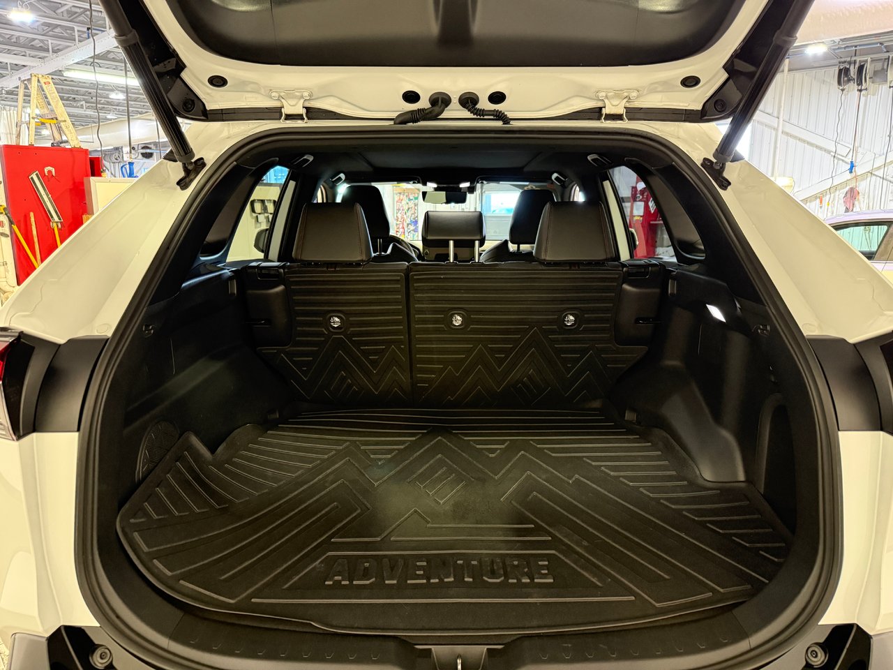 Toyota RAV4 Prime XSE 2023-26