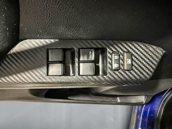 2014 Toyota RAV4 LE-11