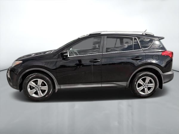 2015 Toyota RAV4 XLE AWD-3