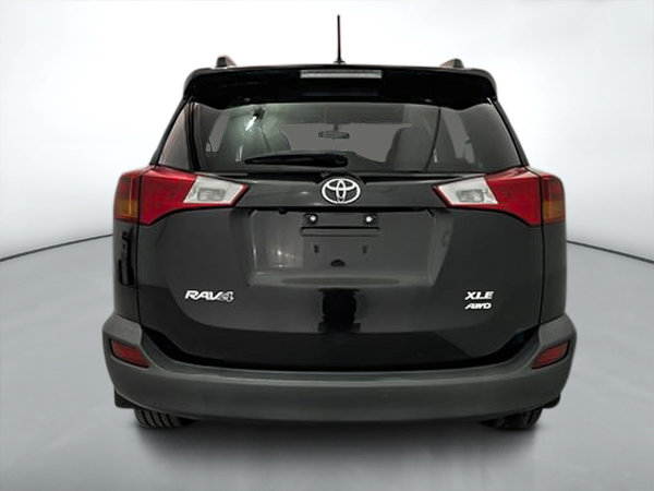 Toyota RAV4 XLE AWD 2015-5