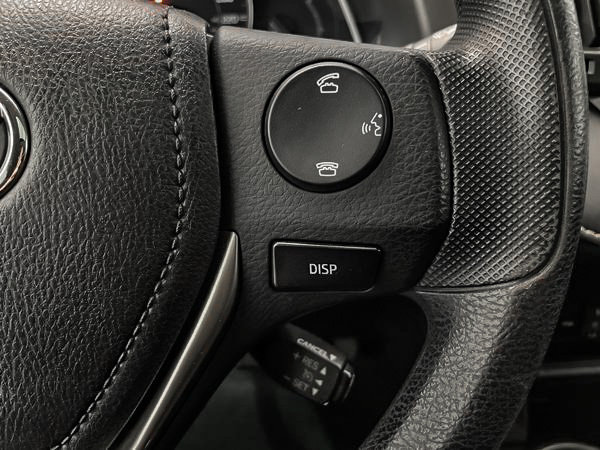 Toyota RAV4 XLE AWD 2015-13