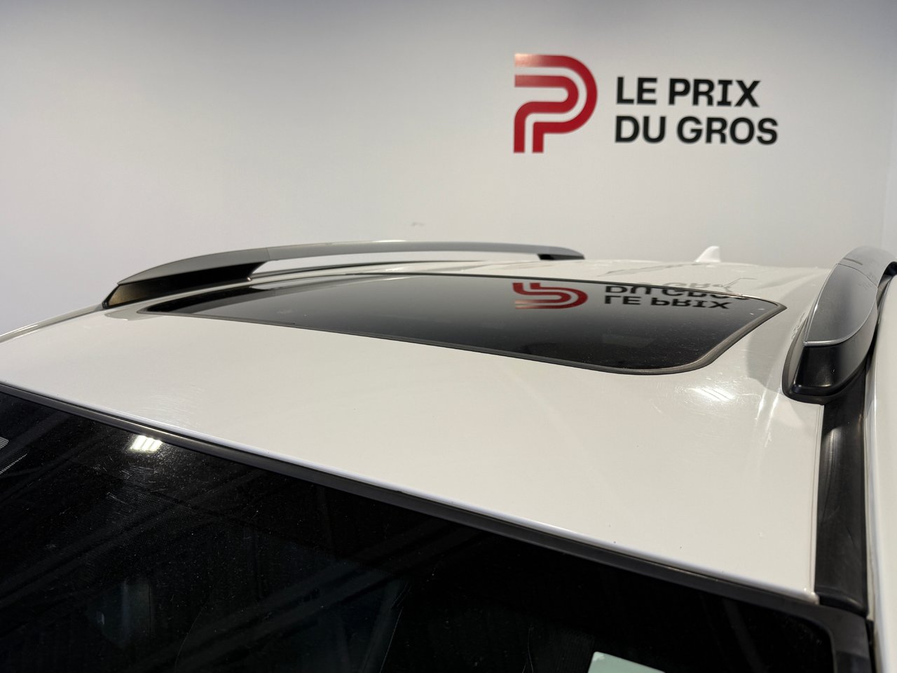 Toyota RAV4 HYBRID LE+ 2018-8