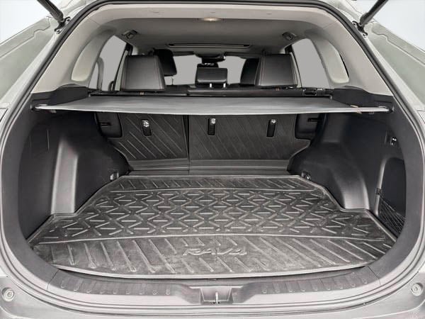 2019 Toyota RAV4 TRAIL AWD-23