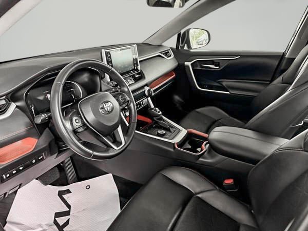 2019 Toyota RAV4 TRAIL AWD-14