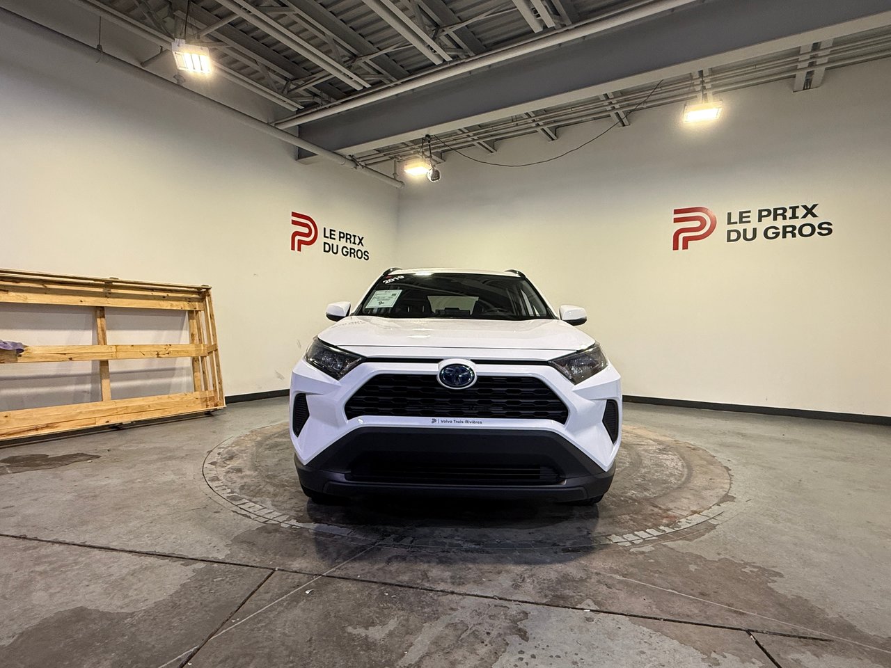 2019 Toyota RAV4 LE HYBRIDE-7