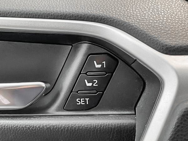 2021 Toyota RAV4 XLE AWD-12