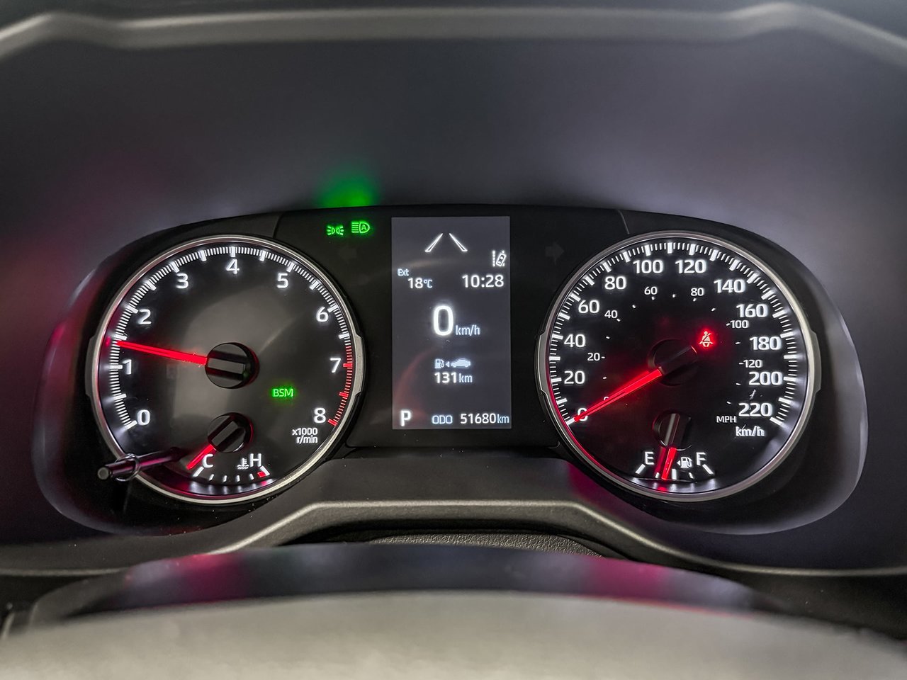 Toyota RAV4 LE AWD 2022-18