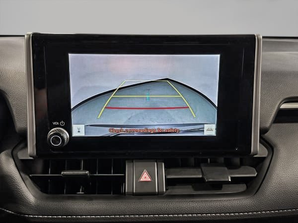 2023 Toyota RAV4 LE-20