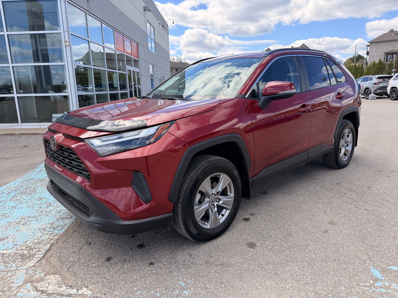 2024 Toyota RAV4 XLE AWD-2
