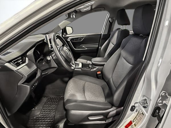 2024 Toyota RAV4 LE-12