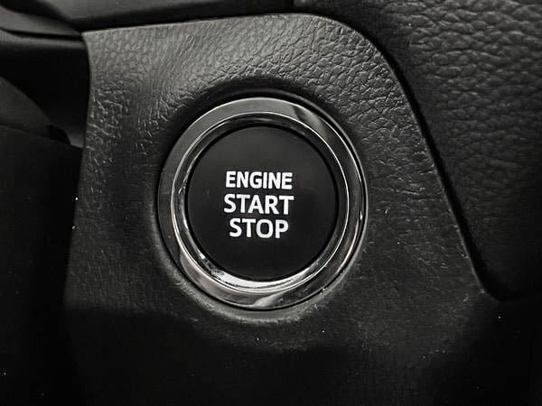 Toyota RAV4 XLE AWD 2024-17
