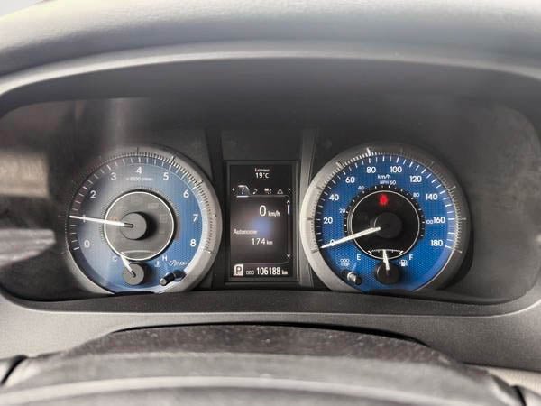 2018 Toyota Sienna LE AWD-18