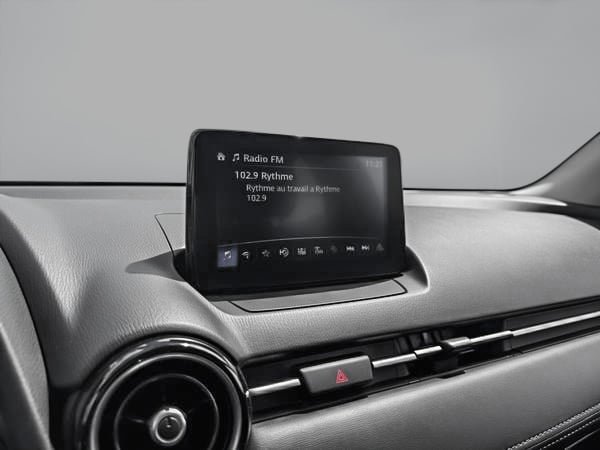 Toyota Yaris Hatchback BASE 2020-14