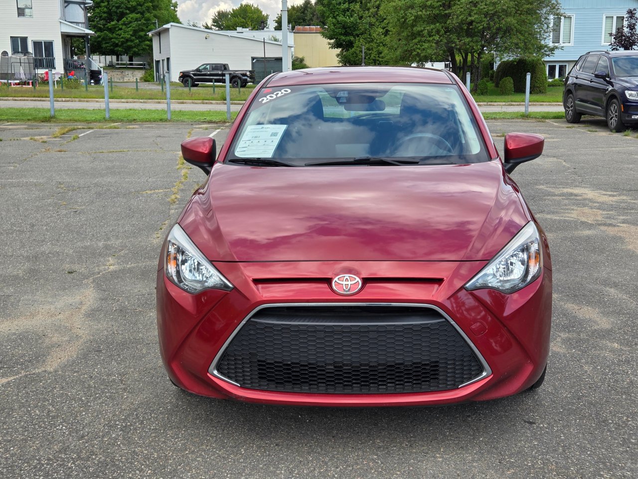 2020 Toyota Yaris Hatchback Base LE-7