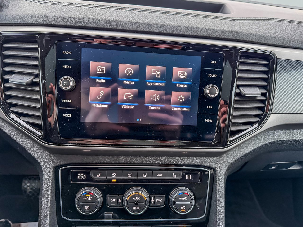 2020 Volkswagen Atlas Cross Sport COMFORTLINE-20