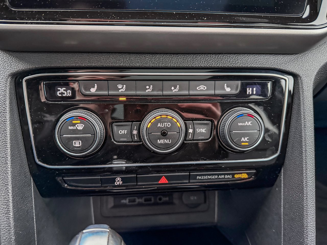 2020 Volkswagen Atlas Cross Sport COMFORTLINE-22