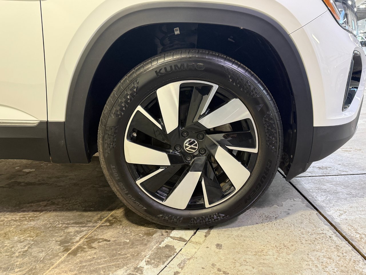 Volkswagen Atlas Cross Sport 2.0 TSI HIGHLINE 2024-10