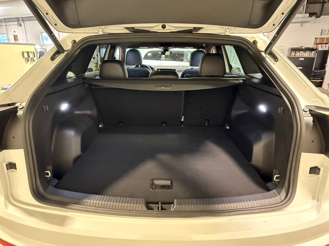 Volkswagen Atlas Cross Sport 2.0 TSI HIGHLINE 2024-25