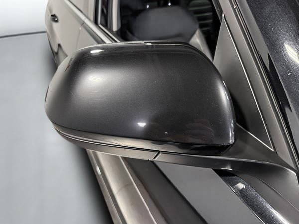 Volkswagen Atlas SEL 2021-9