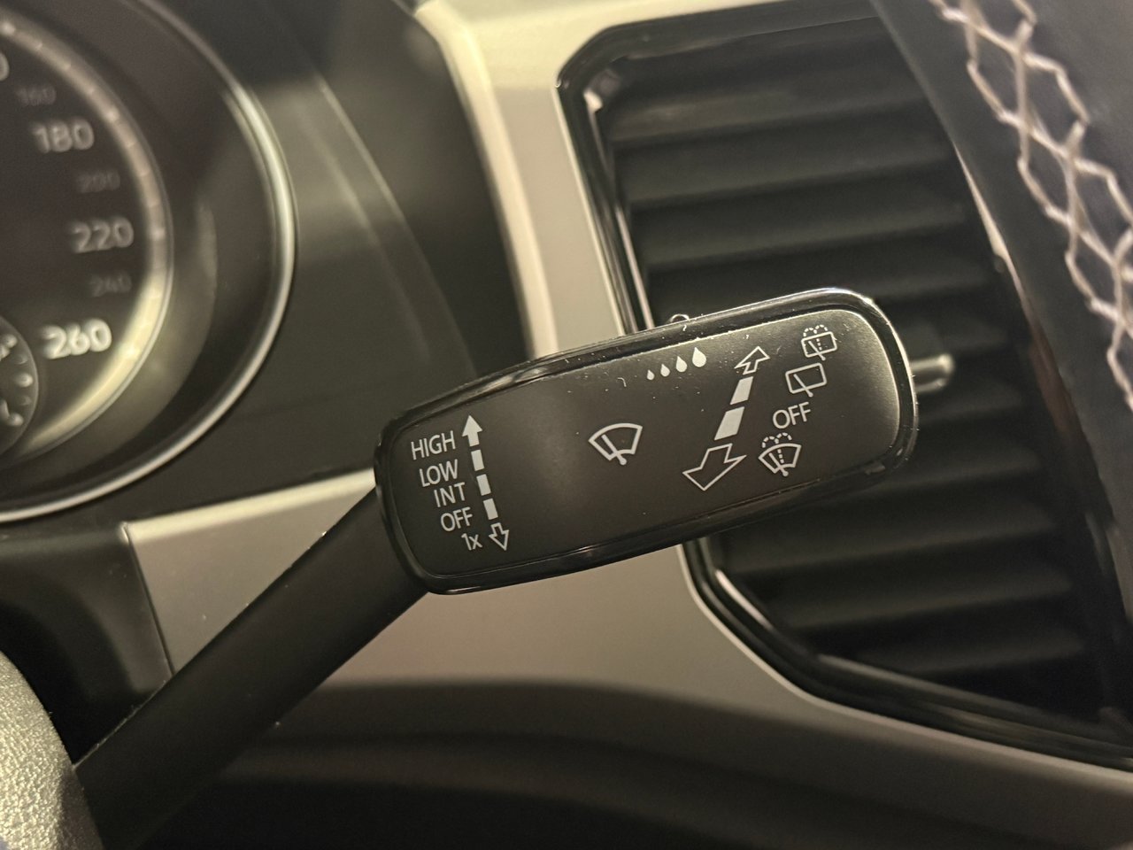 2021 Volkswagen Atlas SEL-18