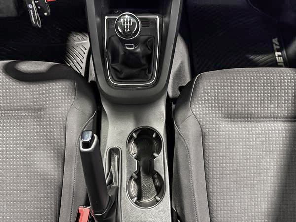 Volkswagen Berline Jetta COMFORTLINE 2017-23