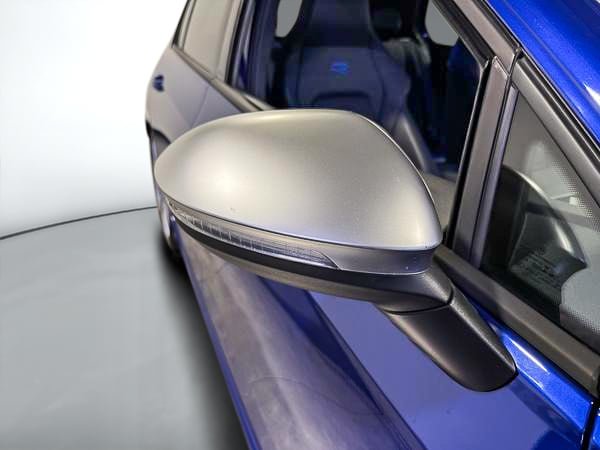 Volkswagen Golf R HATCHBACK 2024-9