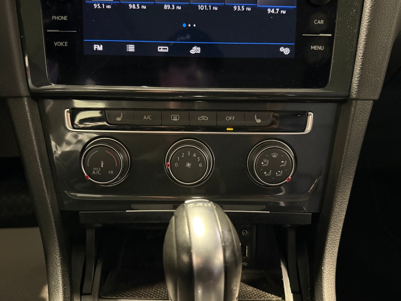 2018 Volkswagen Golf SportWagen COMFORTLINE-23