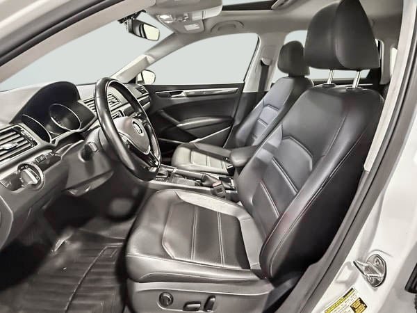 2018 Volkswagen Passat COMFORLINE-13