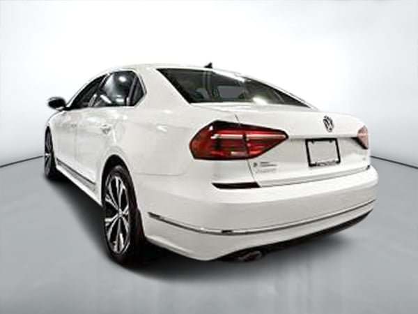 2018 Volkswagen Passat COMFORLINE-4