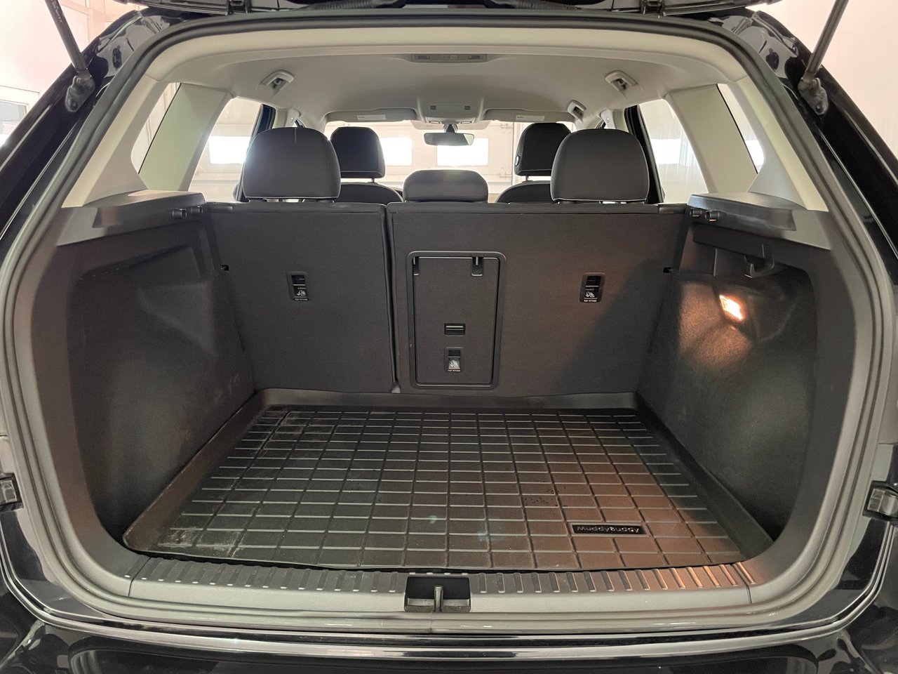 2023 Volkswagen Taos S-25
