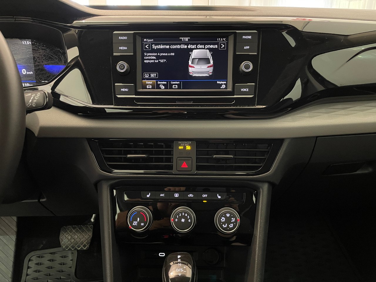 2023 Volkswagen Taos S-16