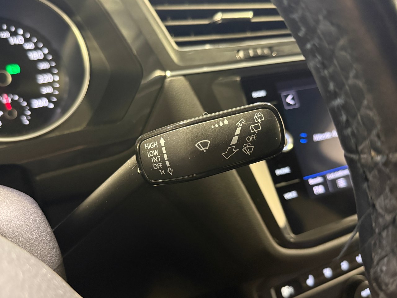 Volkswagen Tiguan COMFORTLINE 2019-17