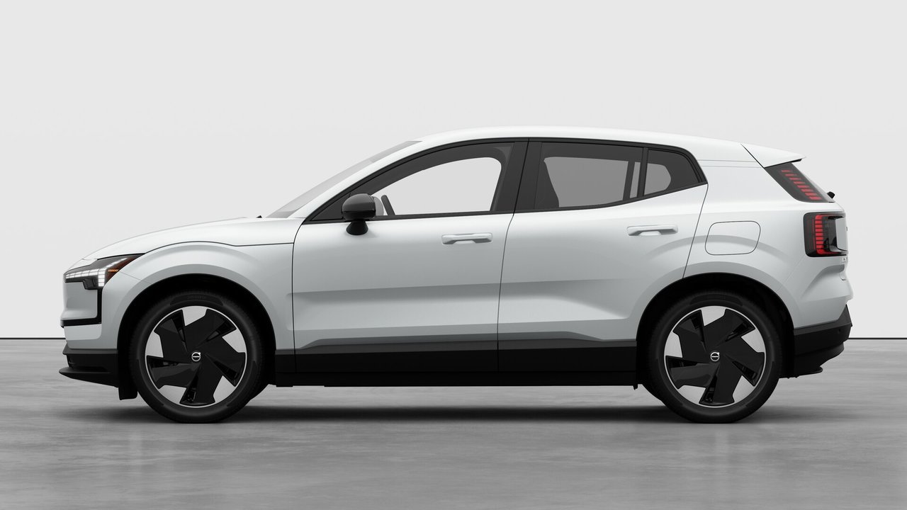 Volvo EX30 Core 2026-7
