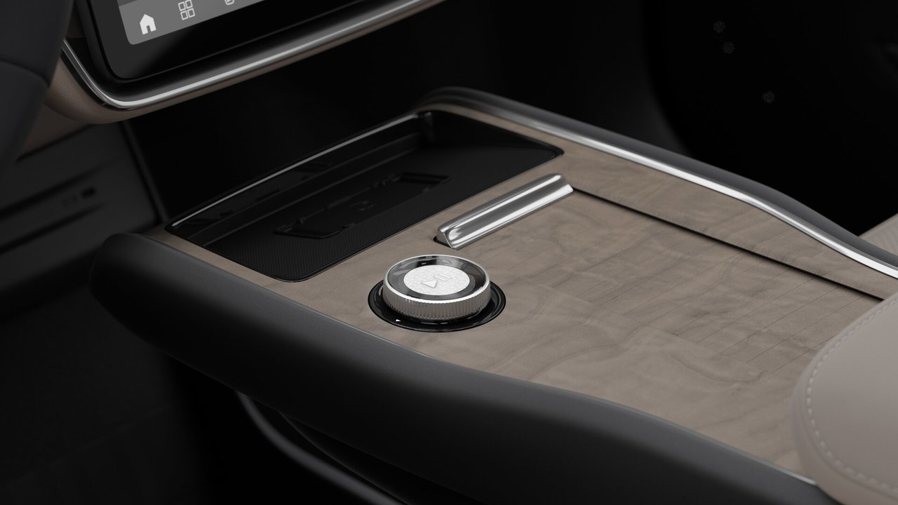 2025 Volvo EX90 Ultra-10