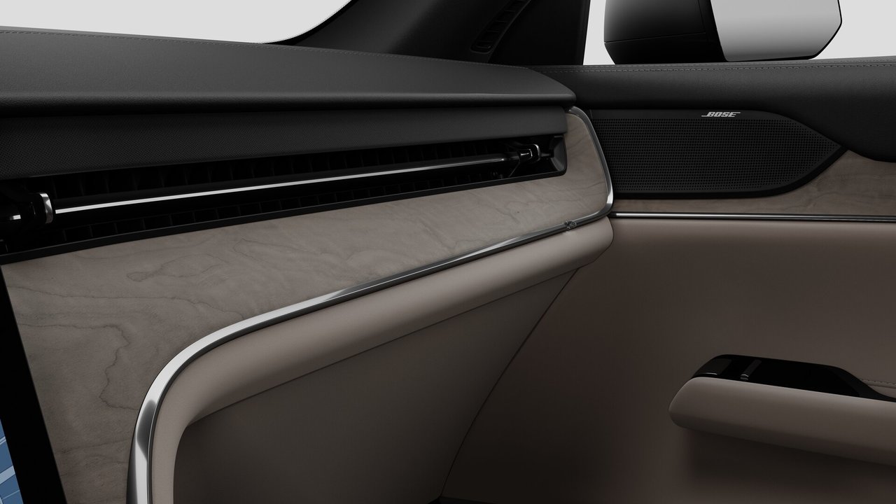 2025 Volvo EX90 Ultra-8