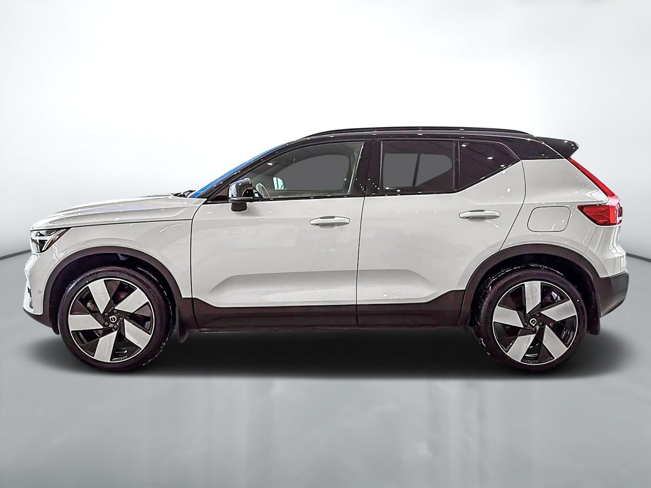 2023 Volvo Recharge XC40 tout électrique ULTIMATE TWIN PLUS-7