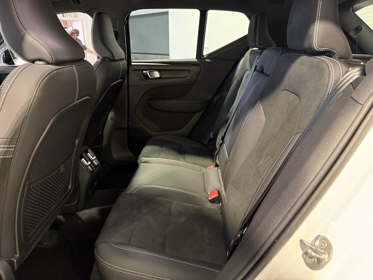 Volvo Recharge XC40 tout électrique TWIN PLUS 2023-23